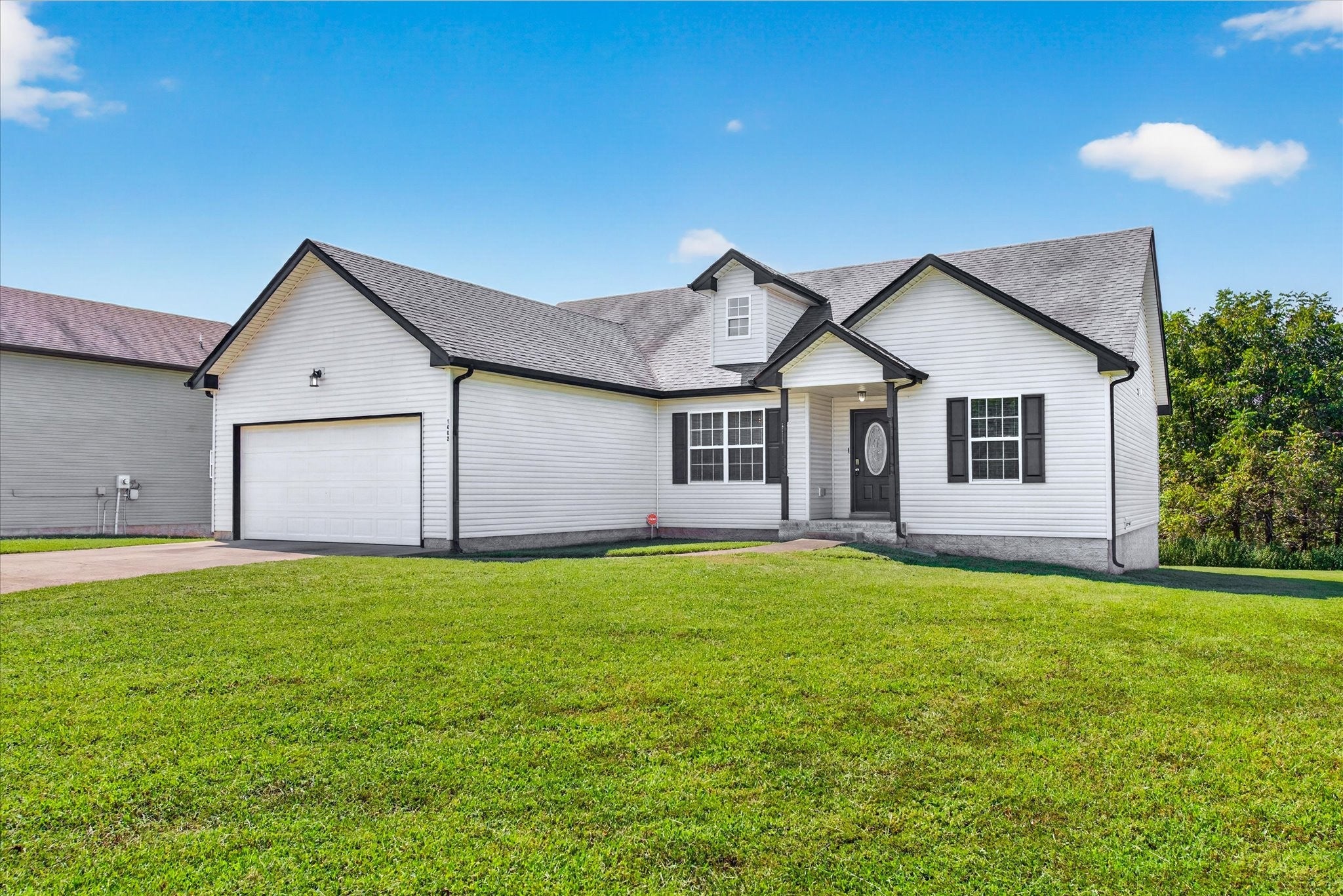 1402 Scrub Oak Drive