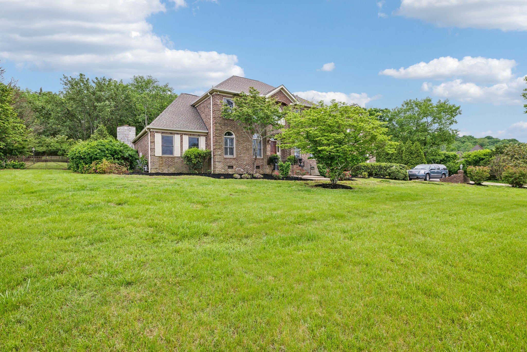 105 Steeplechase Ln