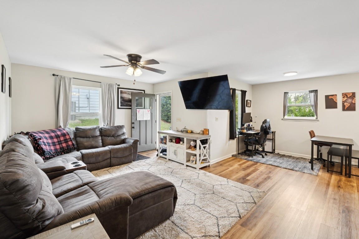 3172 Lauren Evelyn Way