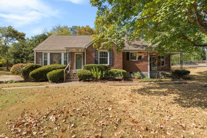 3703 Brush Hill Rd Nashville TN 37216