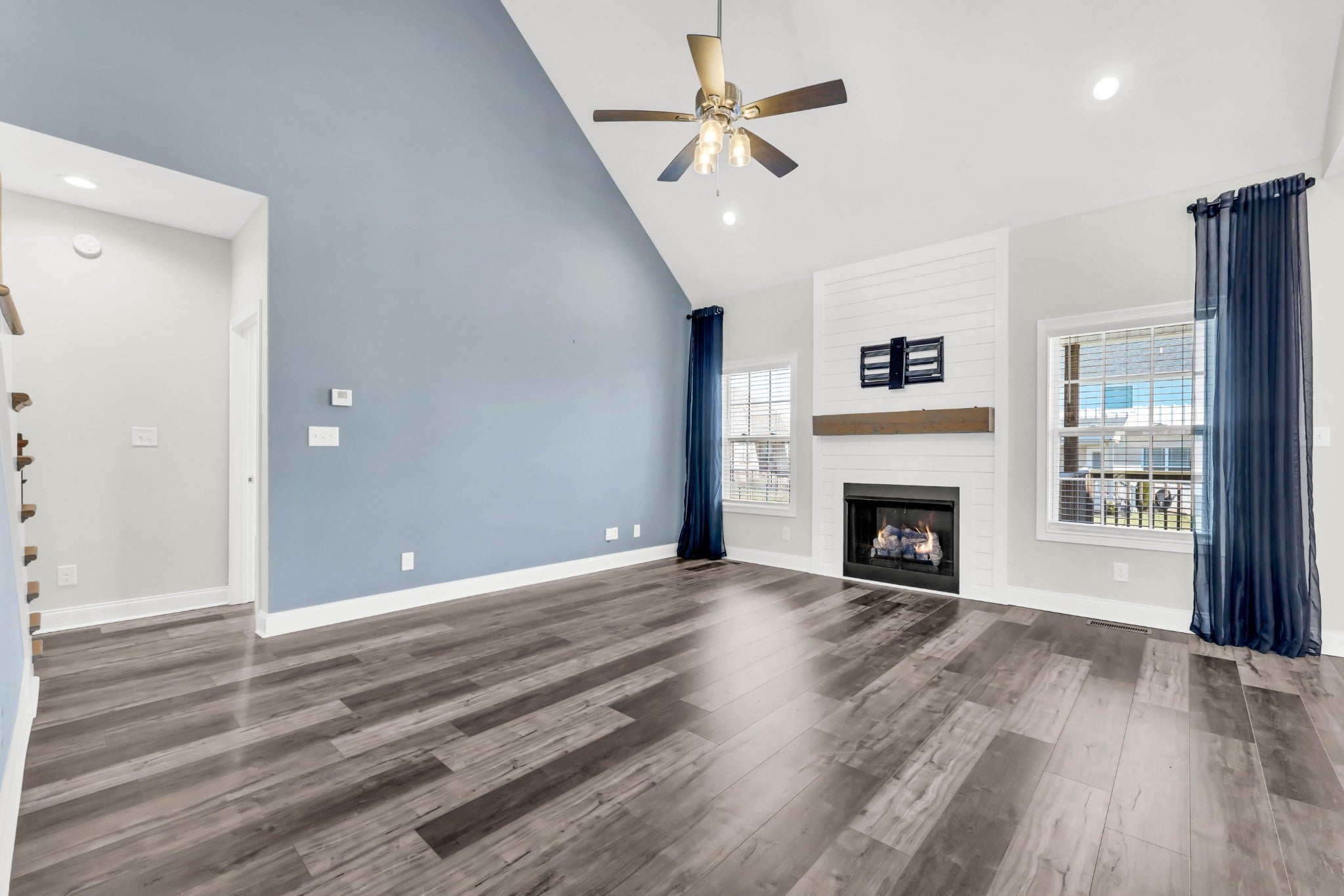 557 Dexter Dr