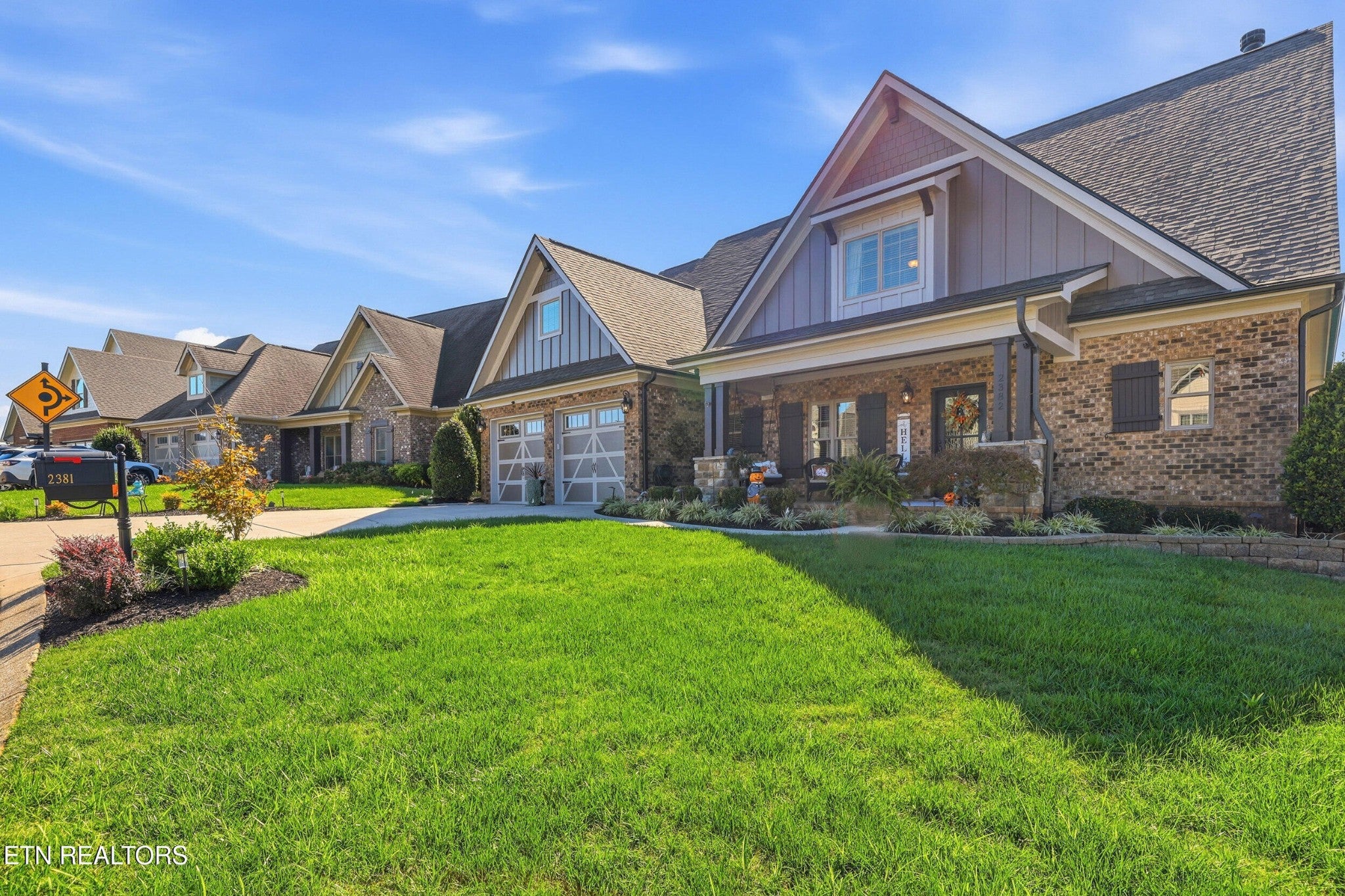 2382 Misty Mountain Circle