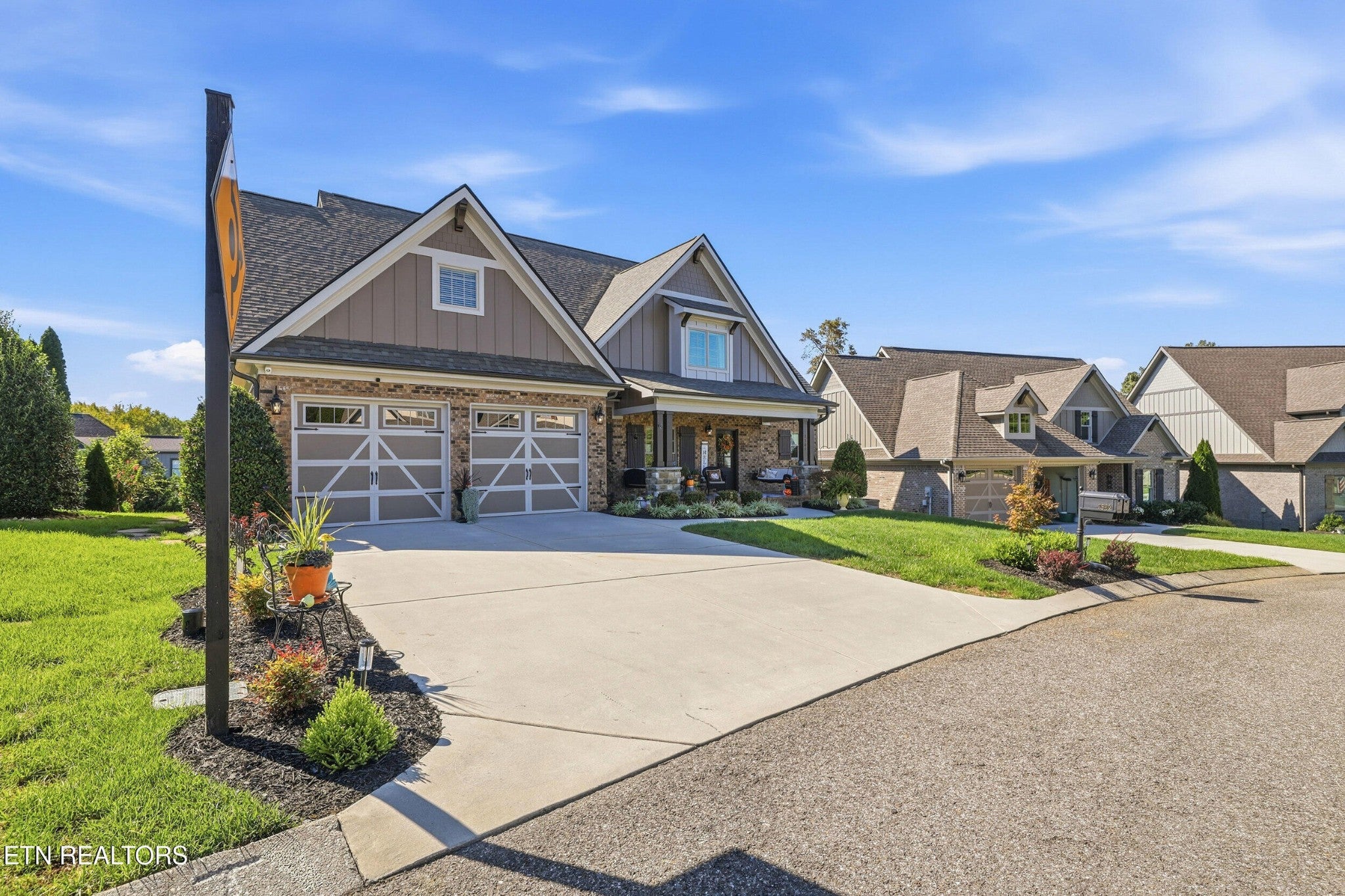 2382 Misty Mountain Circle