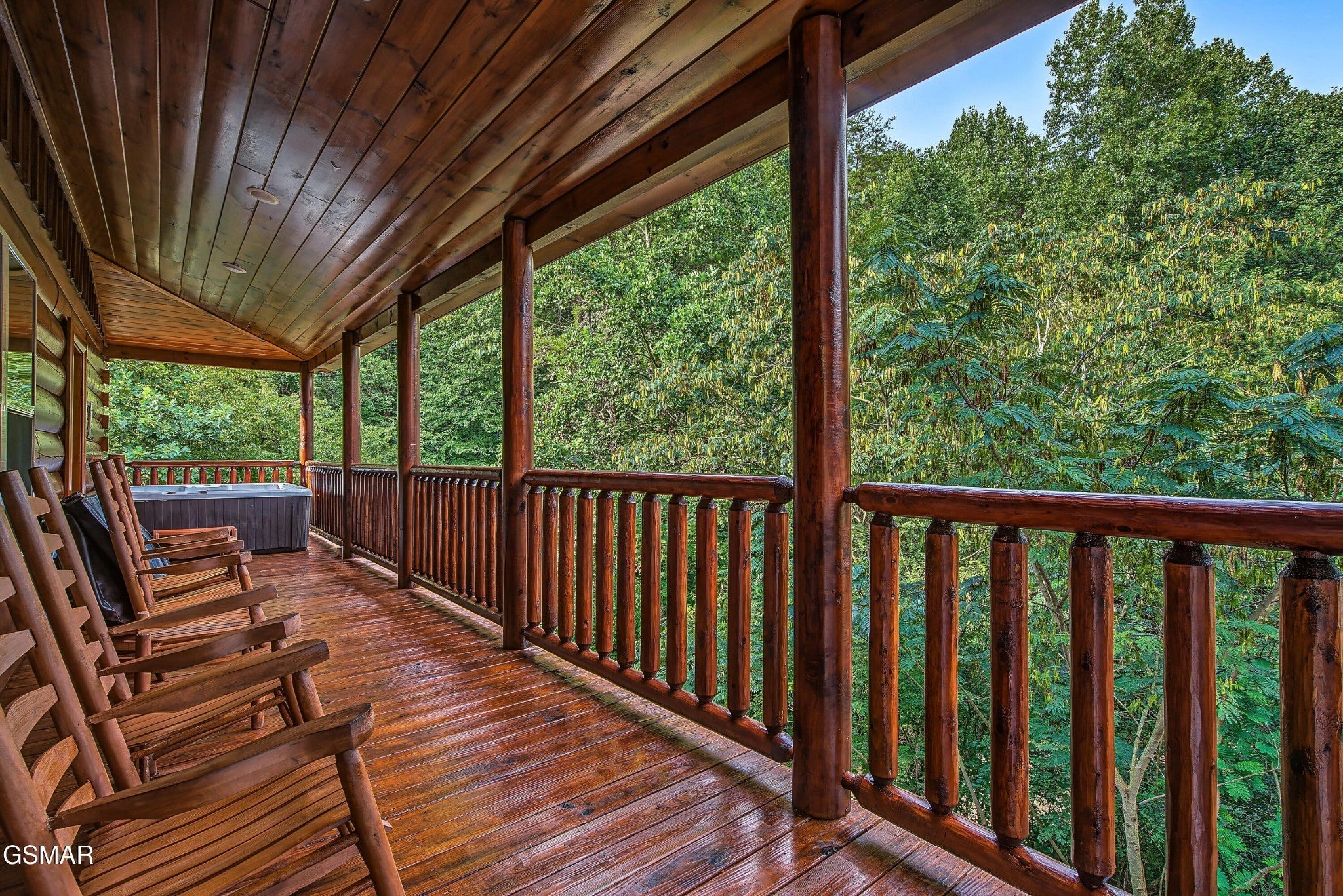 1924 Bear Creek Falls Way