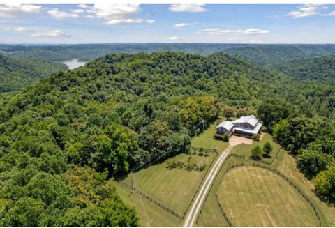 448 Dean Acre Ln Liberty TN 37095