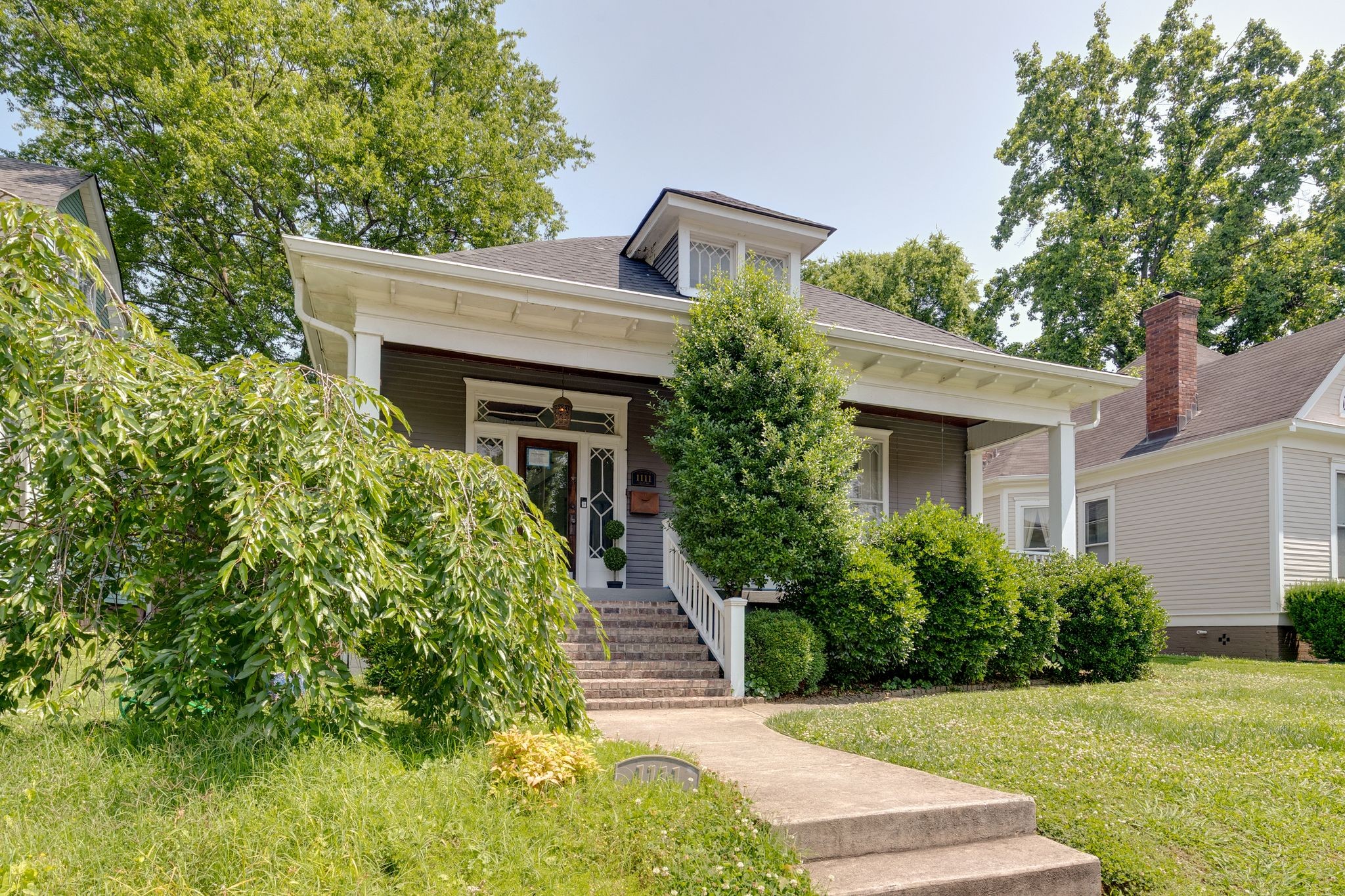 1111 Calvin Ave