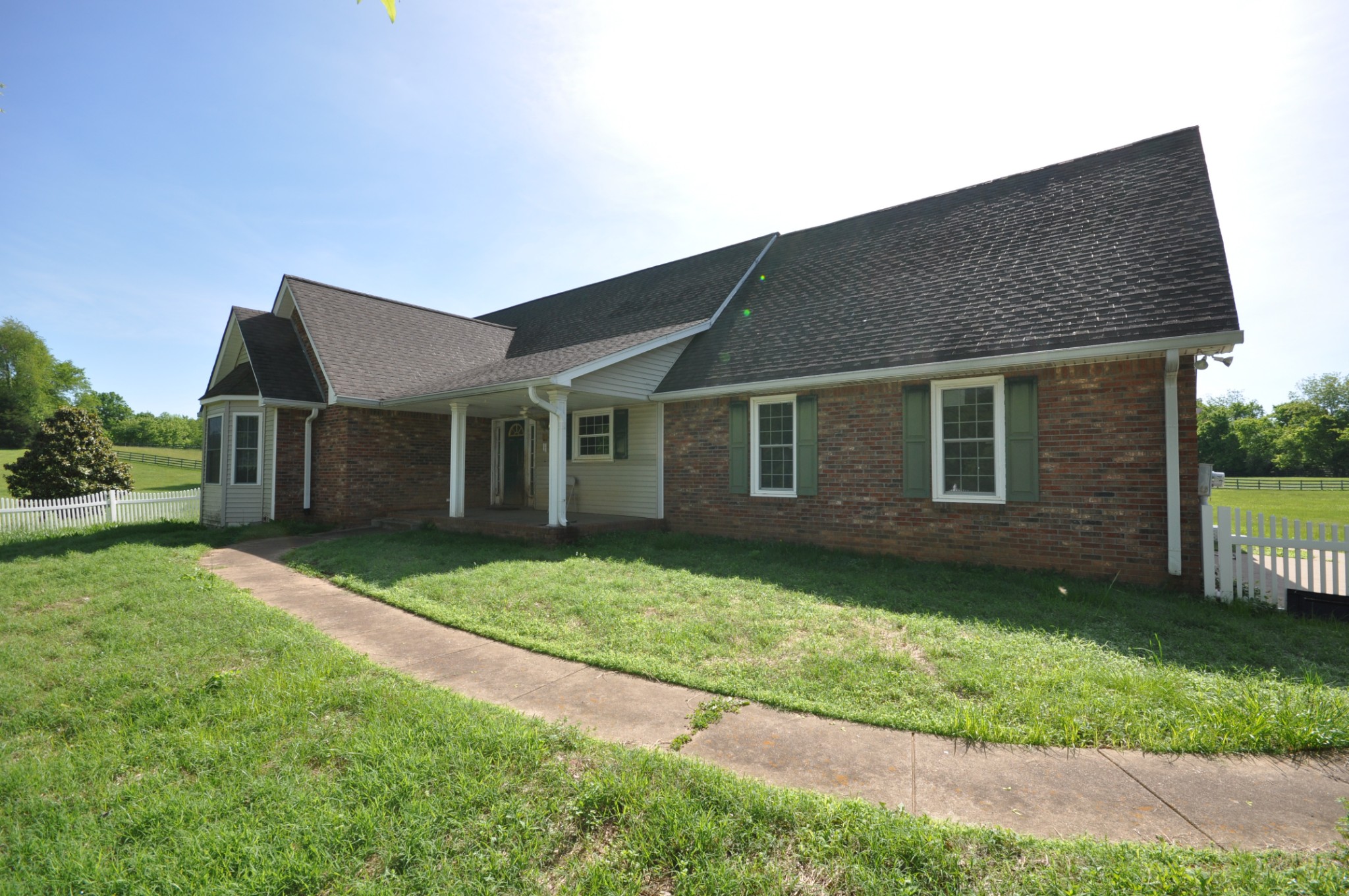 5620 Sango Rd