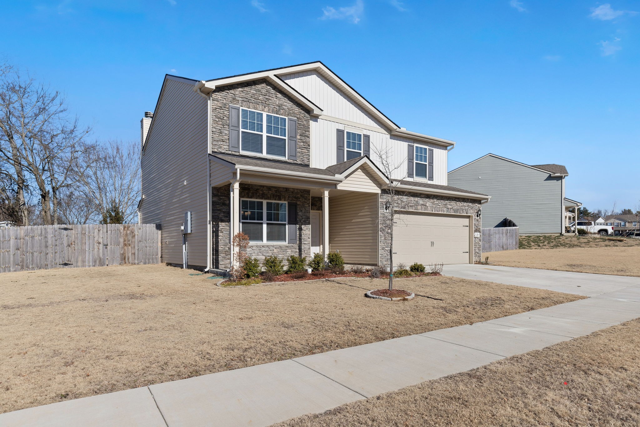 2128 Houston Bnd