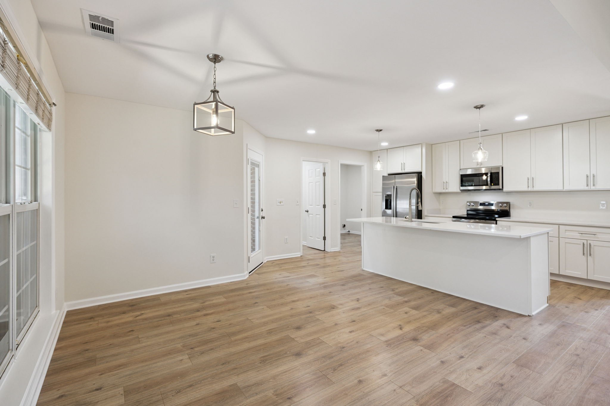 370 Calumet Trce