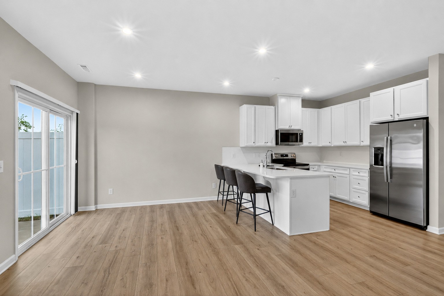 160 Primrose Ln