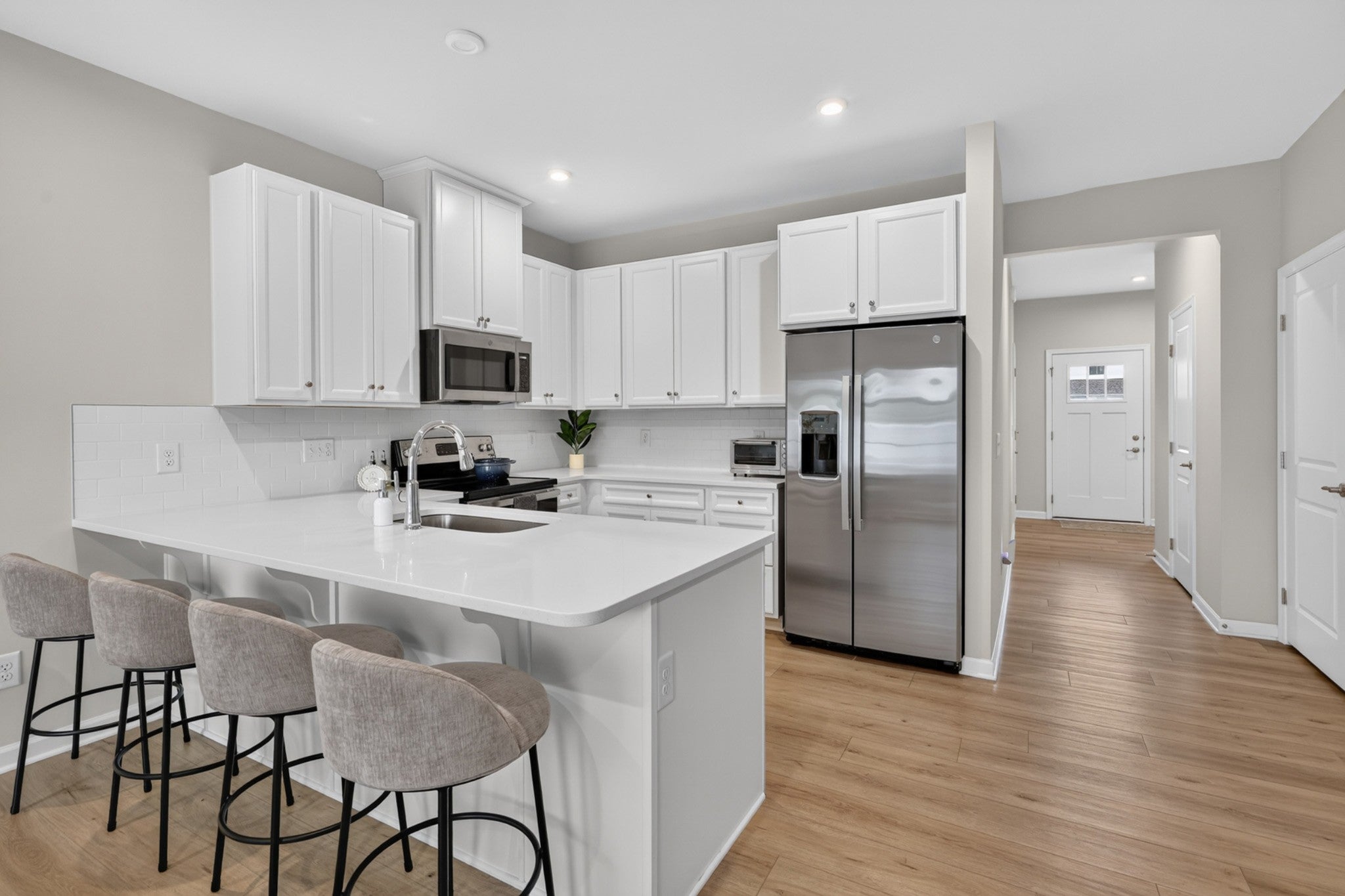 160 Primrose Ln
