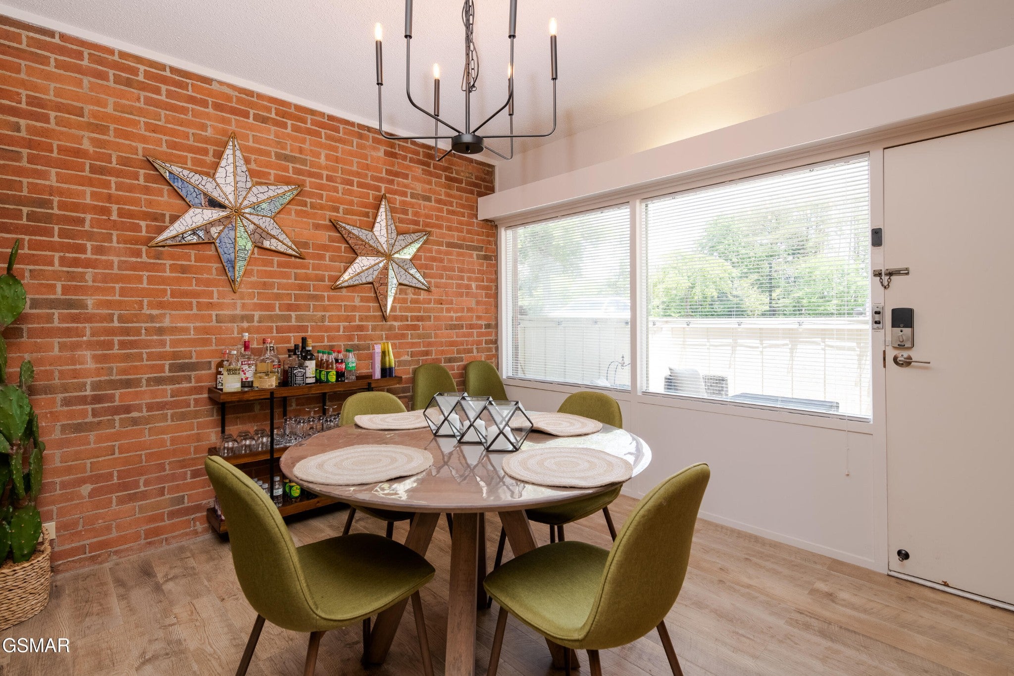 2806 Suncrest Road 10