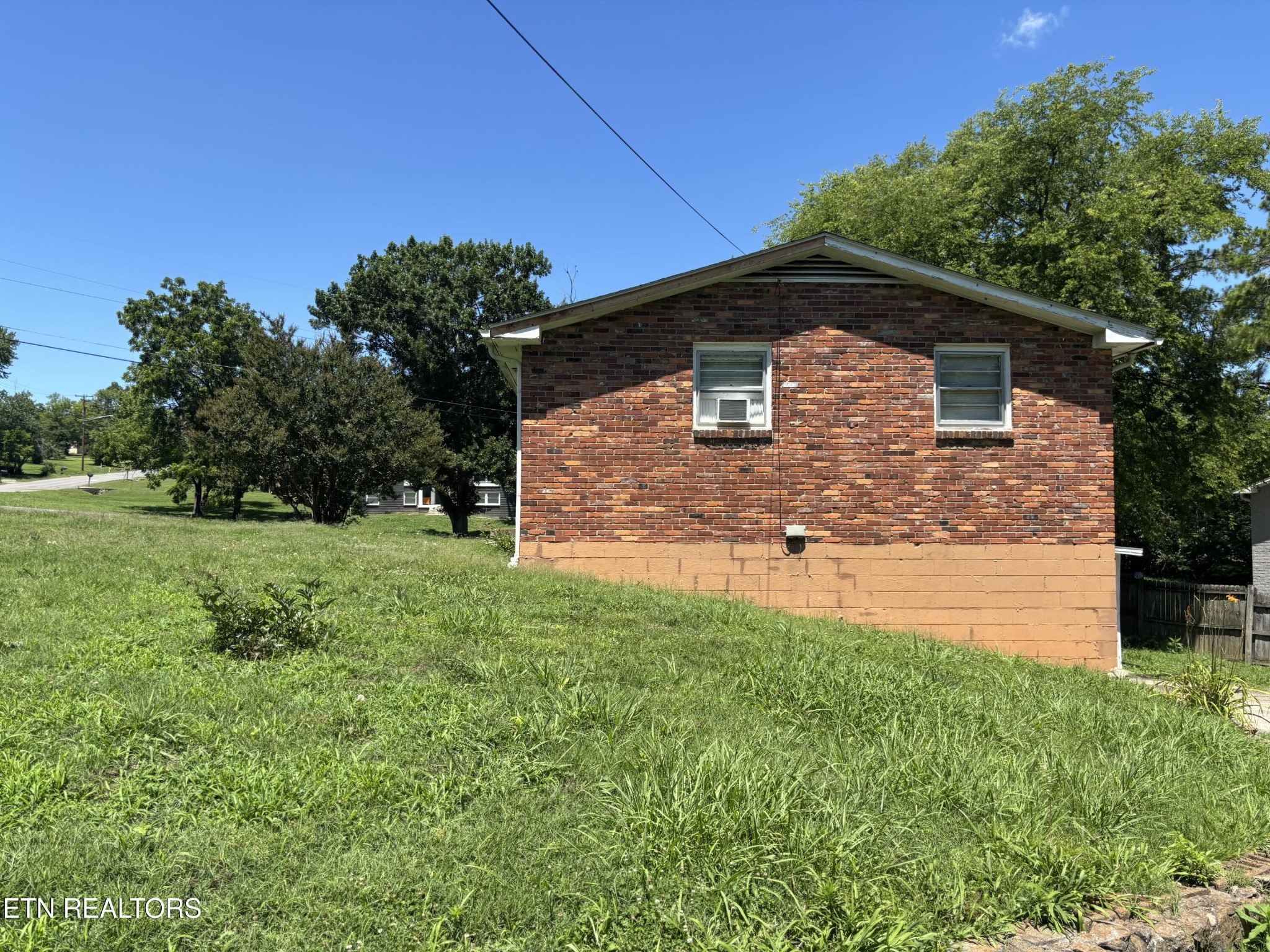 100 Curtiswood Drive