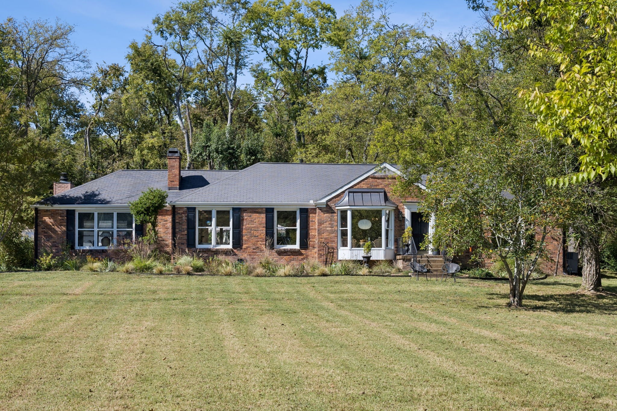 313 Jocelyn Hollow Cir