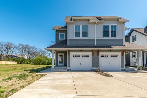 636B Vernon Ave Nashville TN 37209