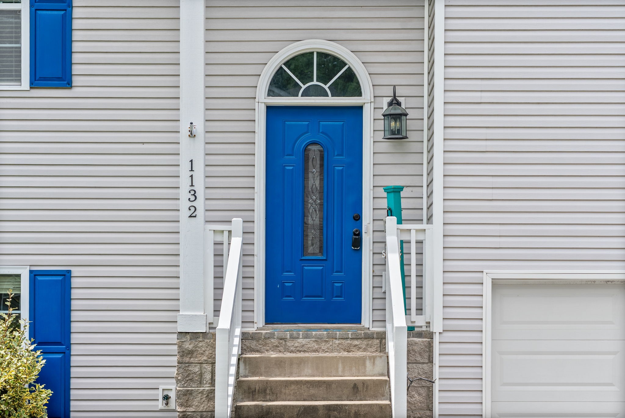 1132 Meachem Dr