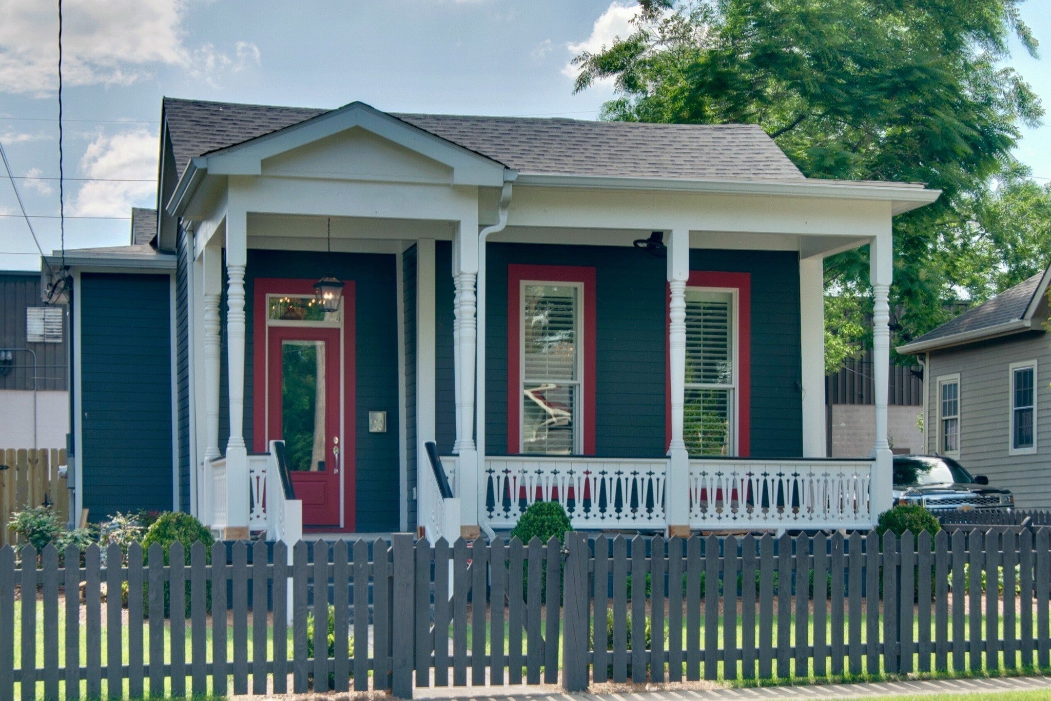 2-bed listing at 1021 2nd Ave S, Nashville