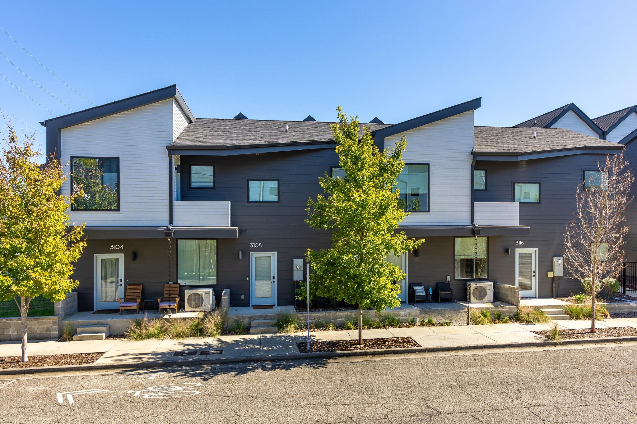 3104 Saint Elmo Avenue