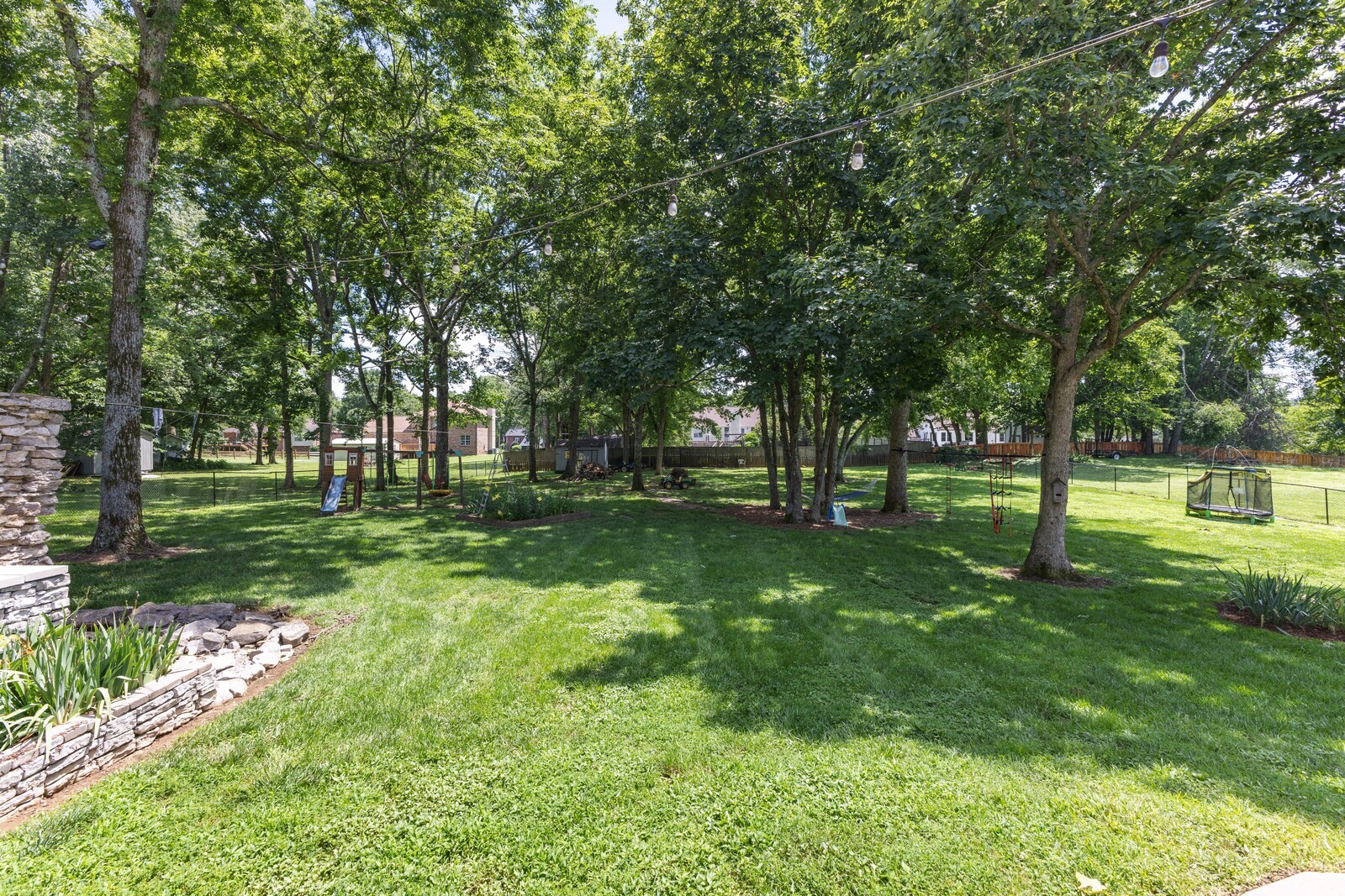 4143 Elizabeth Dr
