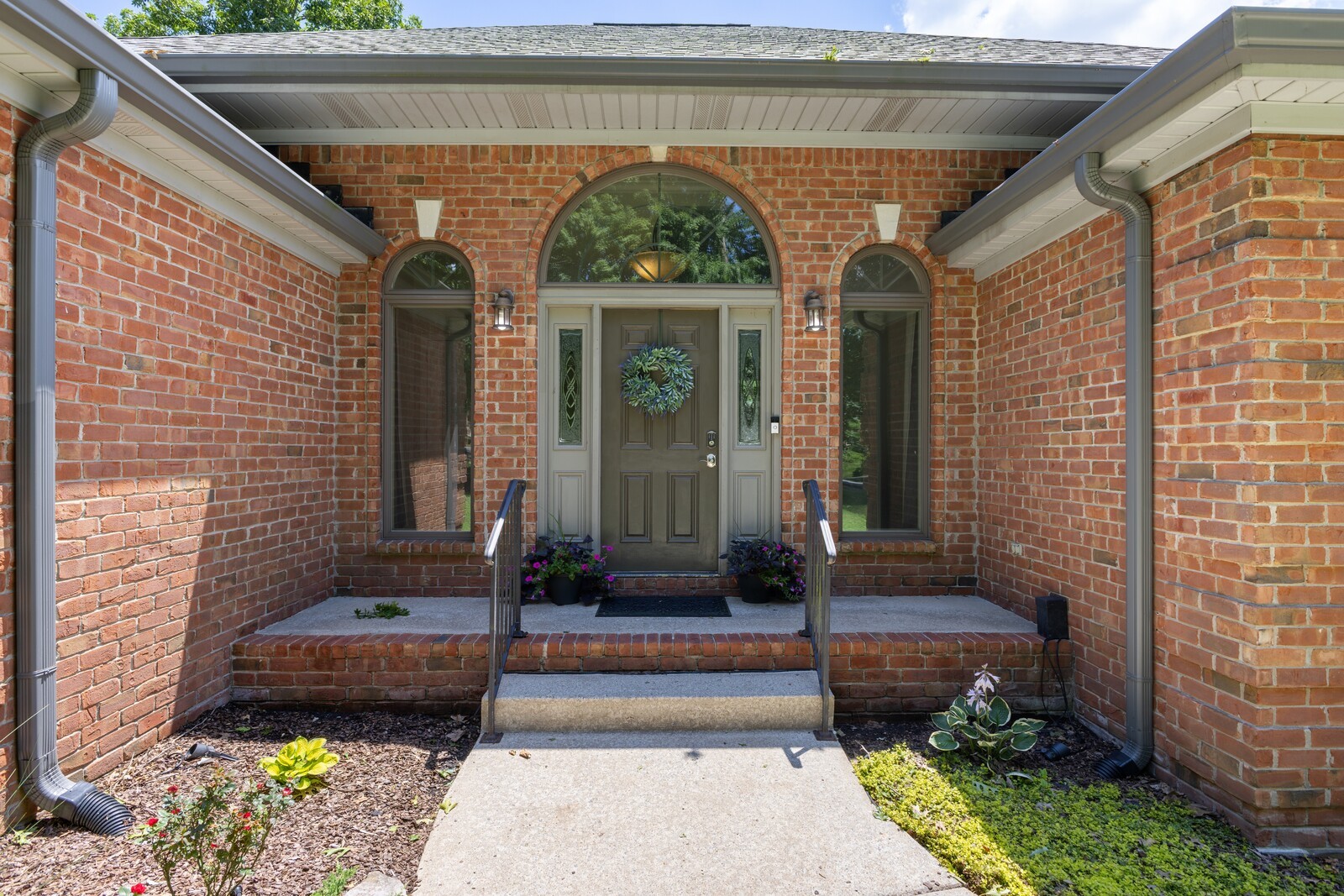 4143 Elizabeth Dr