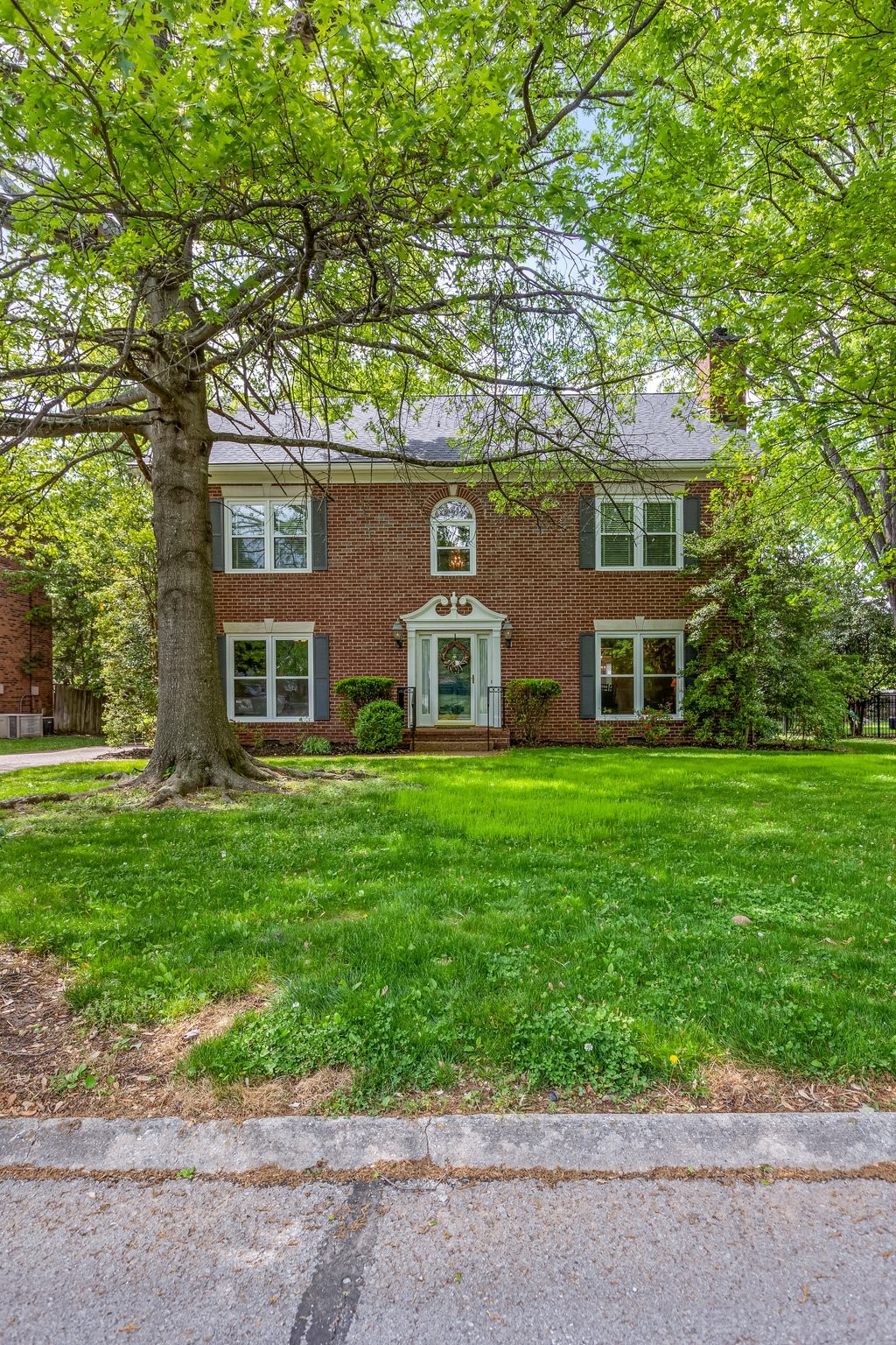 147 Sturbridge Dr