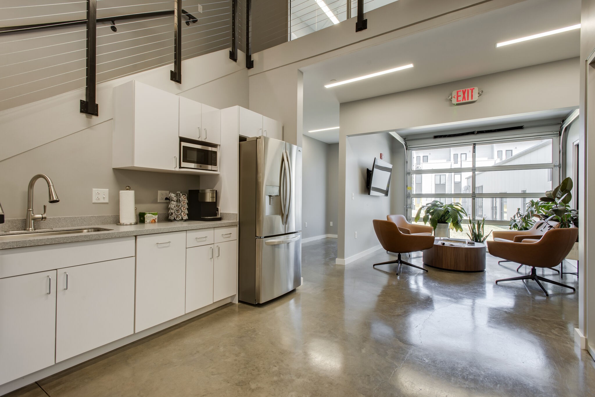 370 Herron Dr, Suite 6