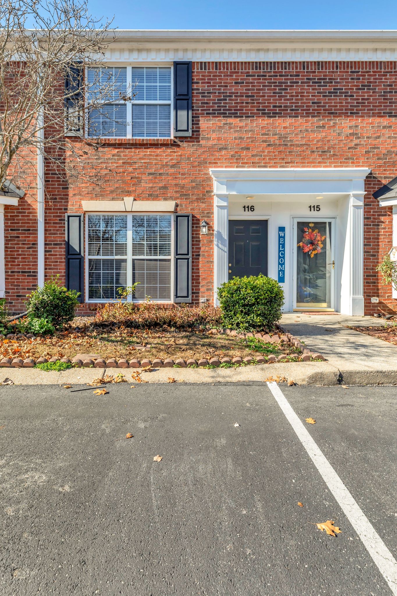 2121 Highway 12 S 116