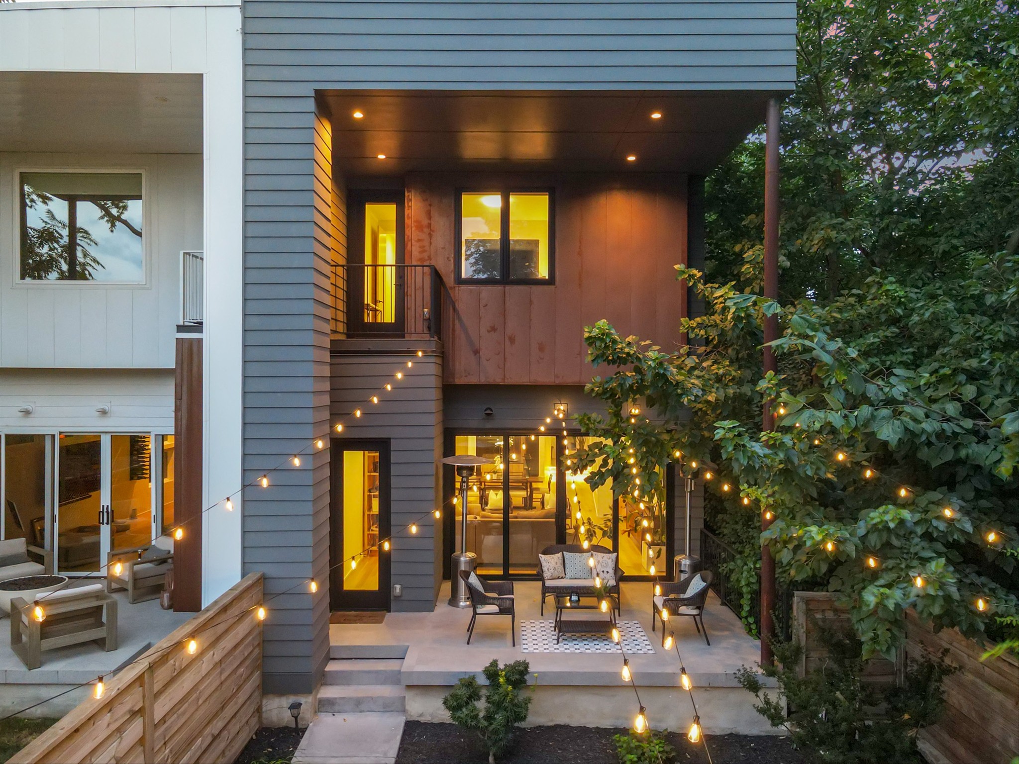 1610 6th Ave N B