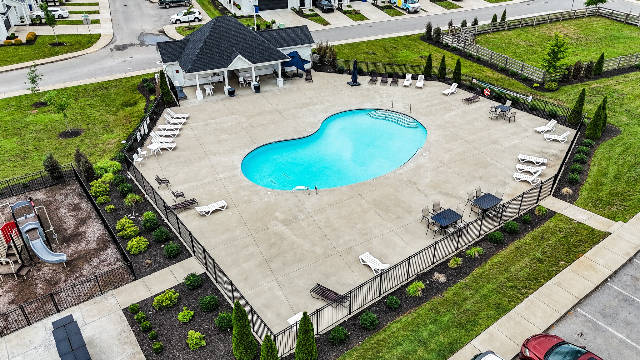 4335 Doral Dr
