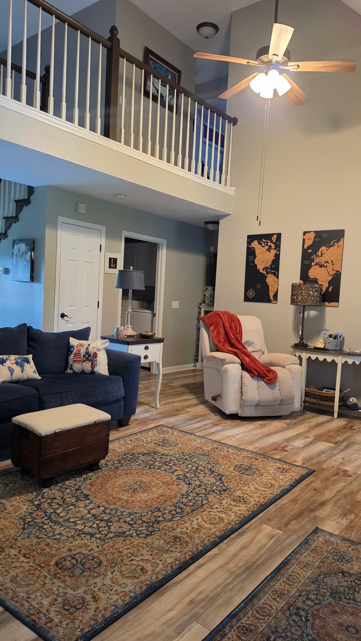 215 S Aztec Dr