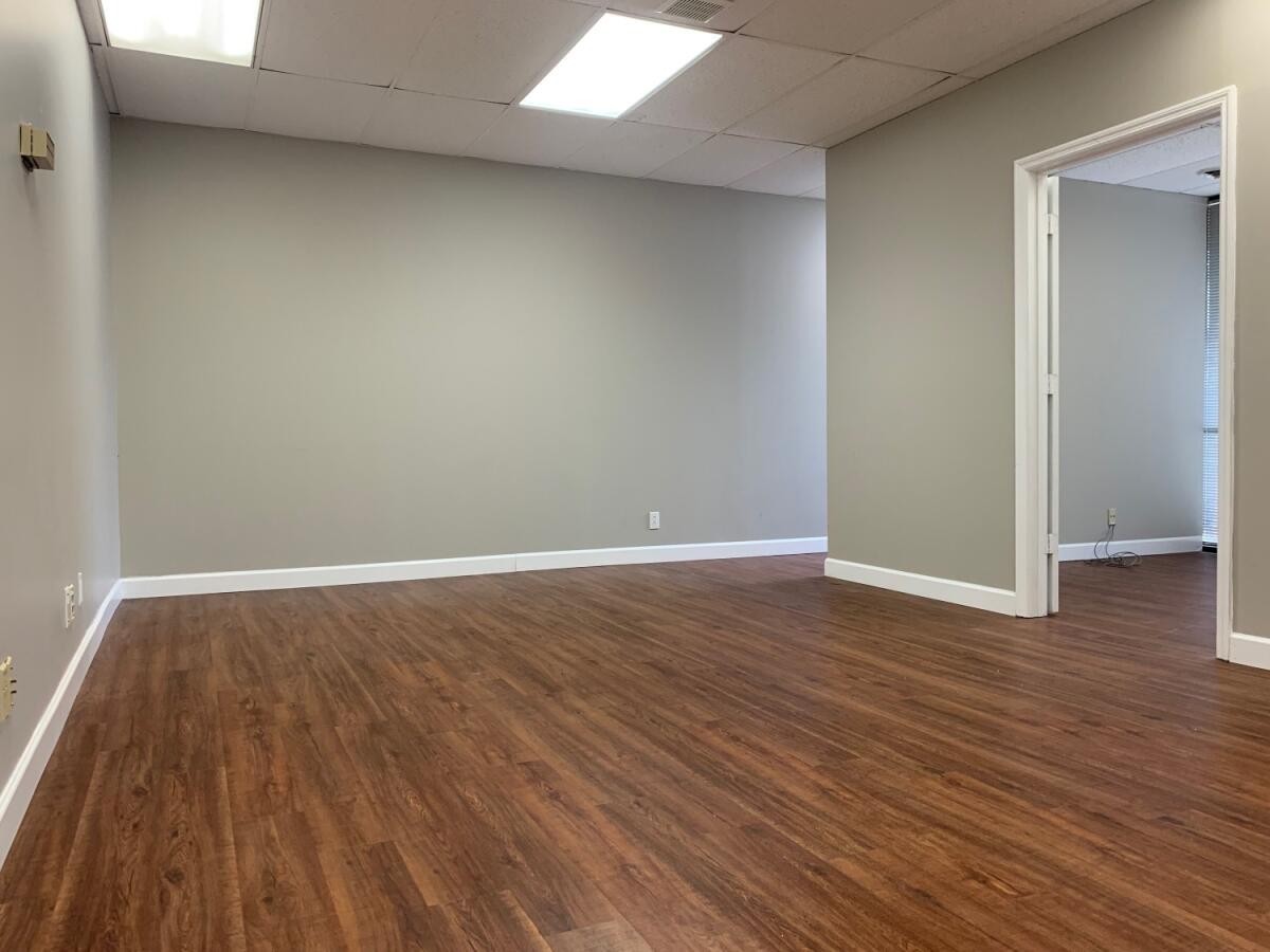 907 Rivergate Pkwy Suite A 6