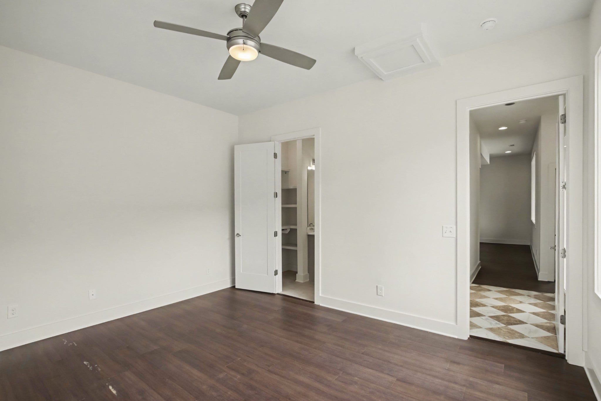 801 Main St 801