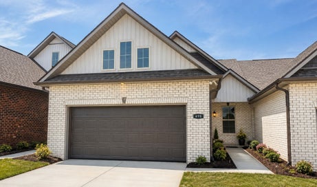 498 W Foxrun Springfield TN 37172