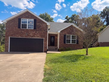 3148 Brook Hill Dr Clarksville TN 37042