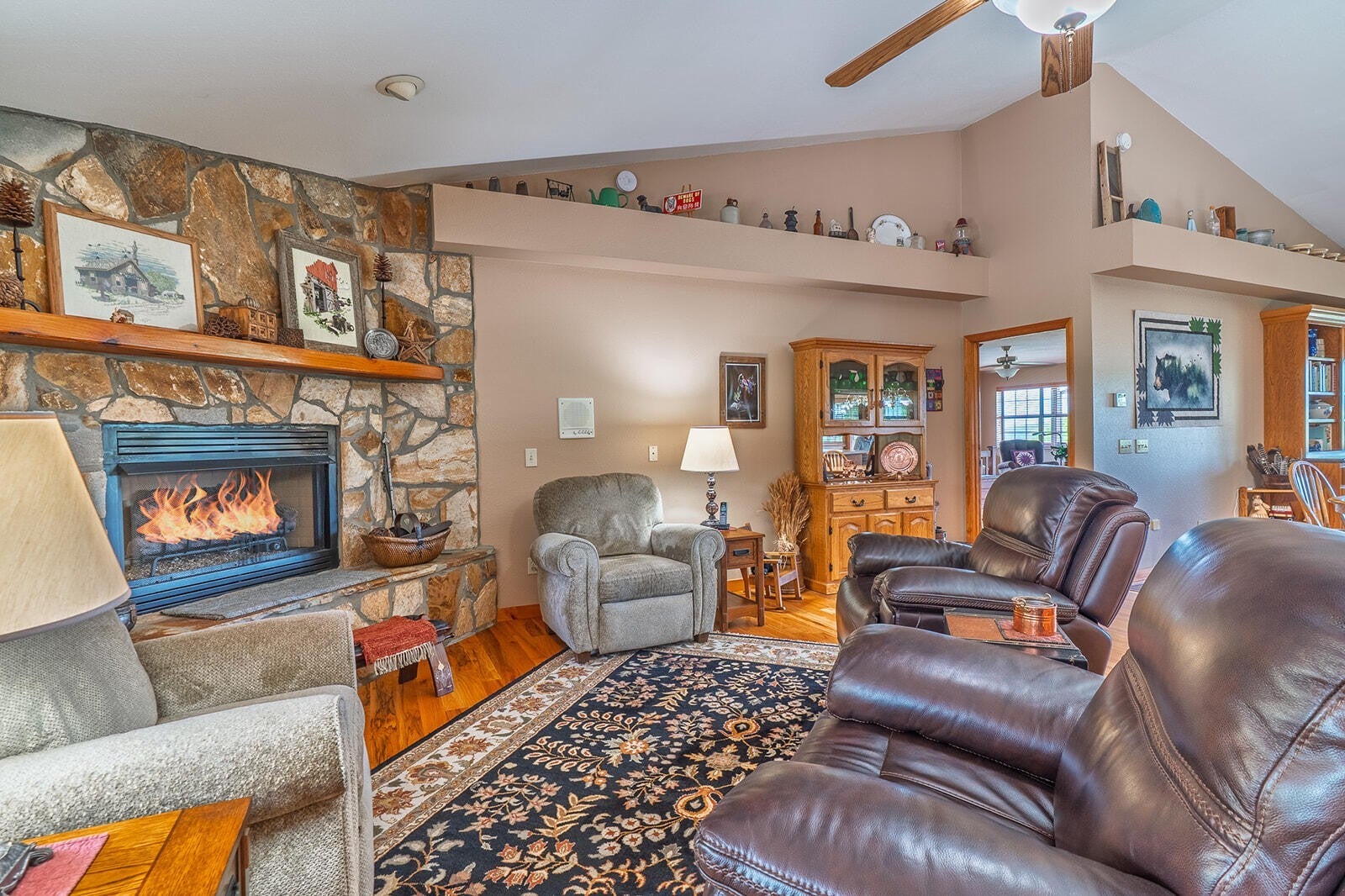 156 Pineview Lane