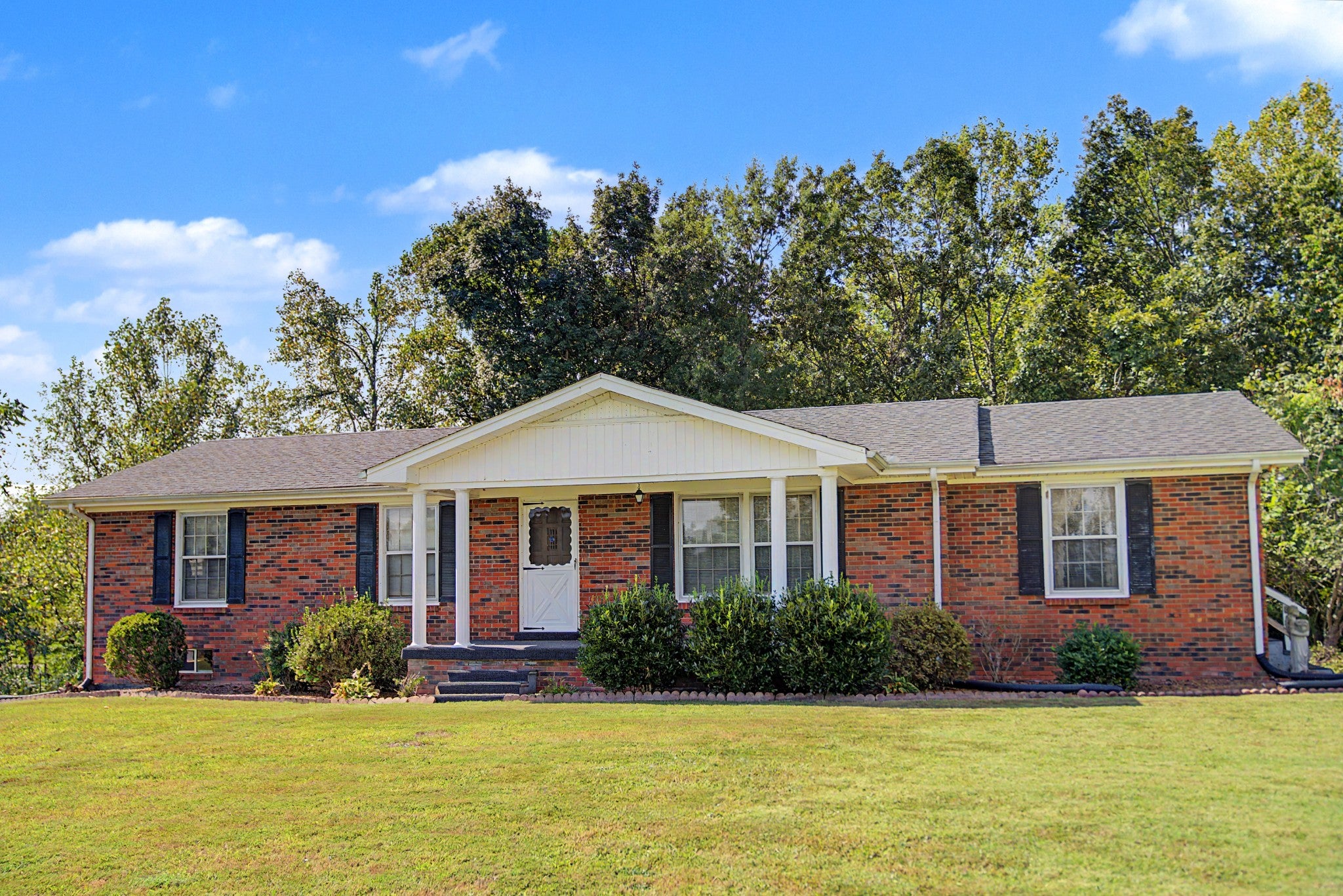 5279 Oak Grove Rd