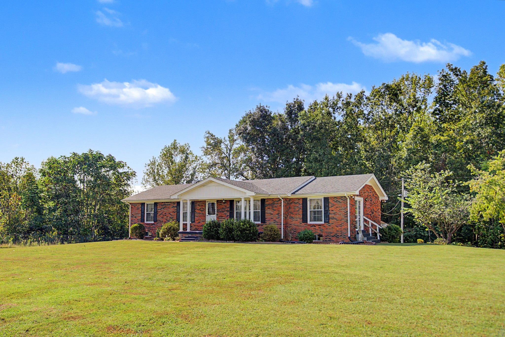 5279 Oak Grove Rd