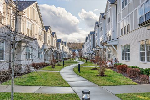 7004 Westside Cir Nashville TN 37205