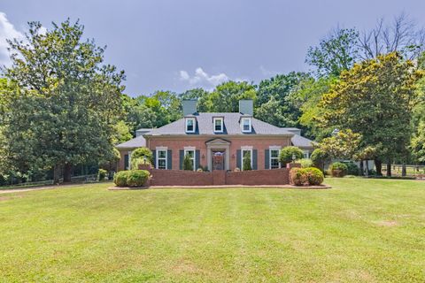 750 Lakehill Cir Lewisburg TN 37091