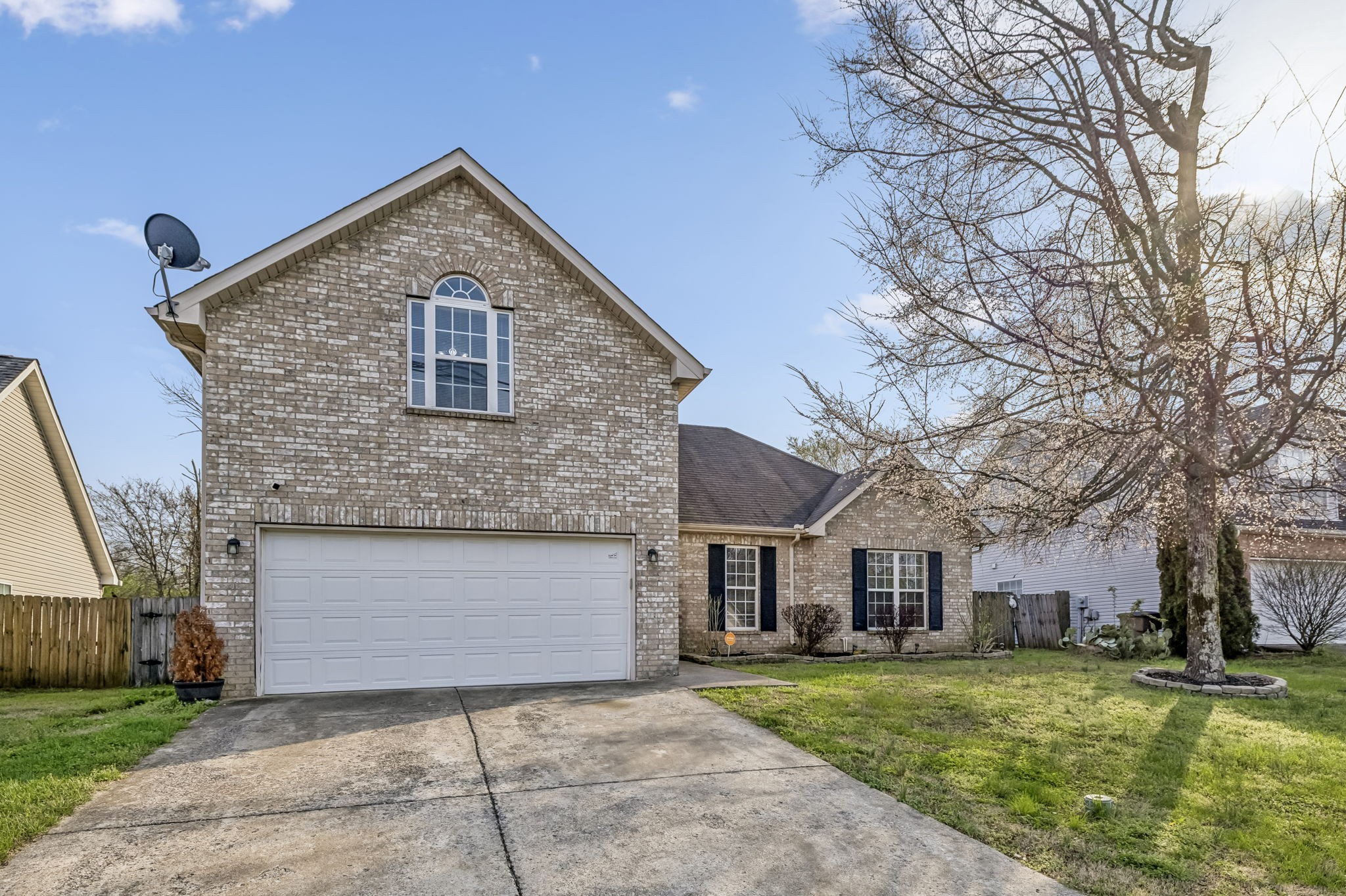 5048 Singing Hills Dr