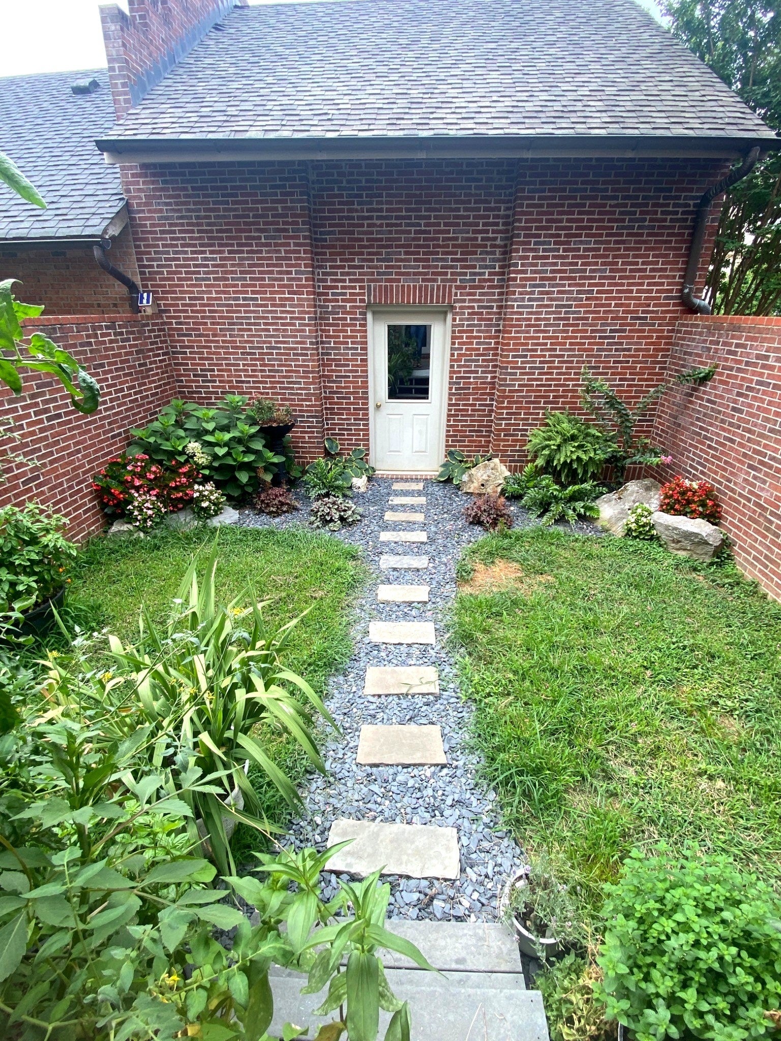 122 Centre St