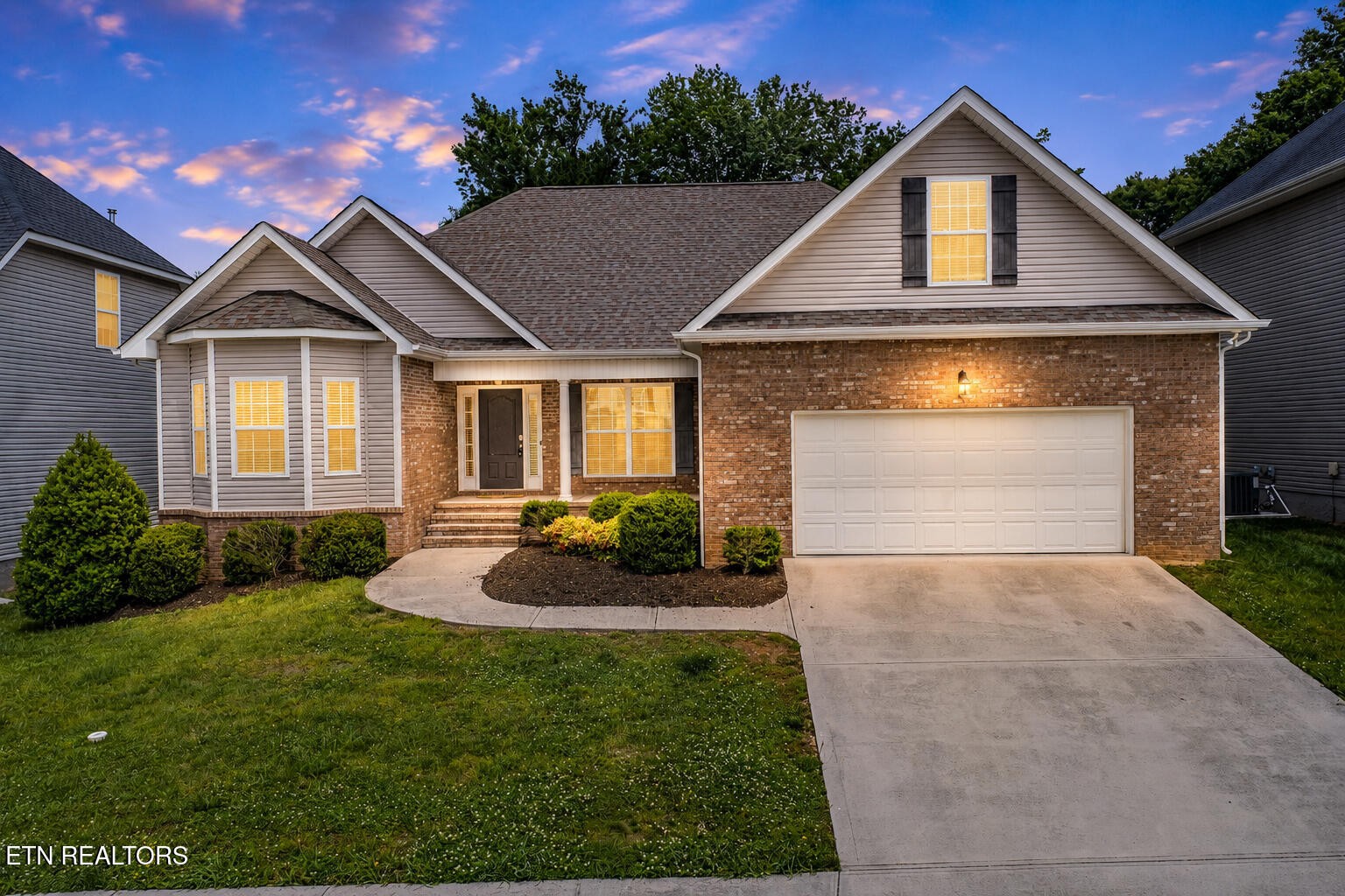 2642 Sweeping Rain Lane