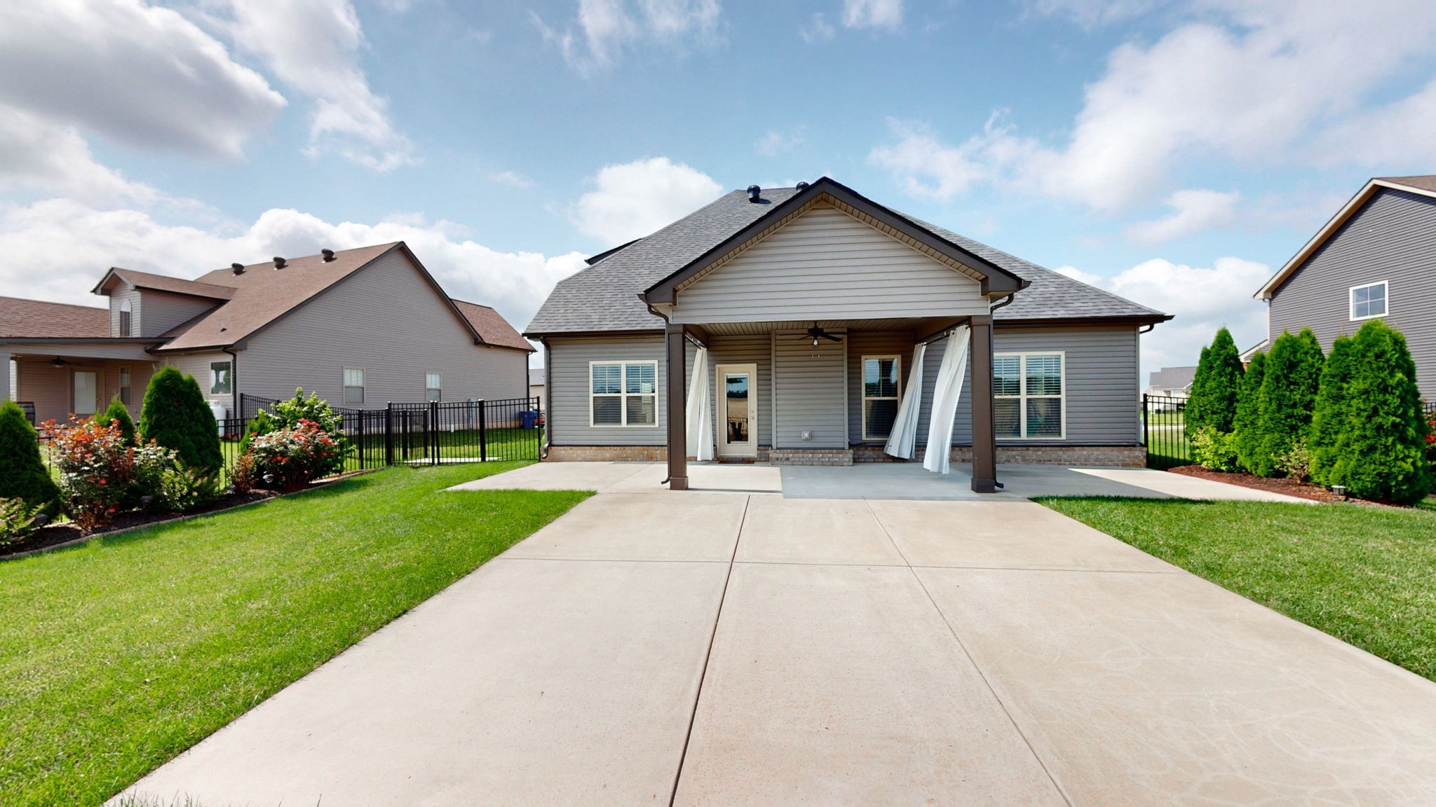 709 High Plains Dr