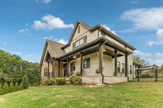 1100 Port William Ct