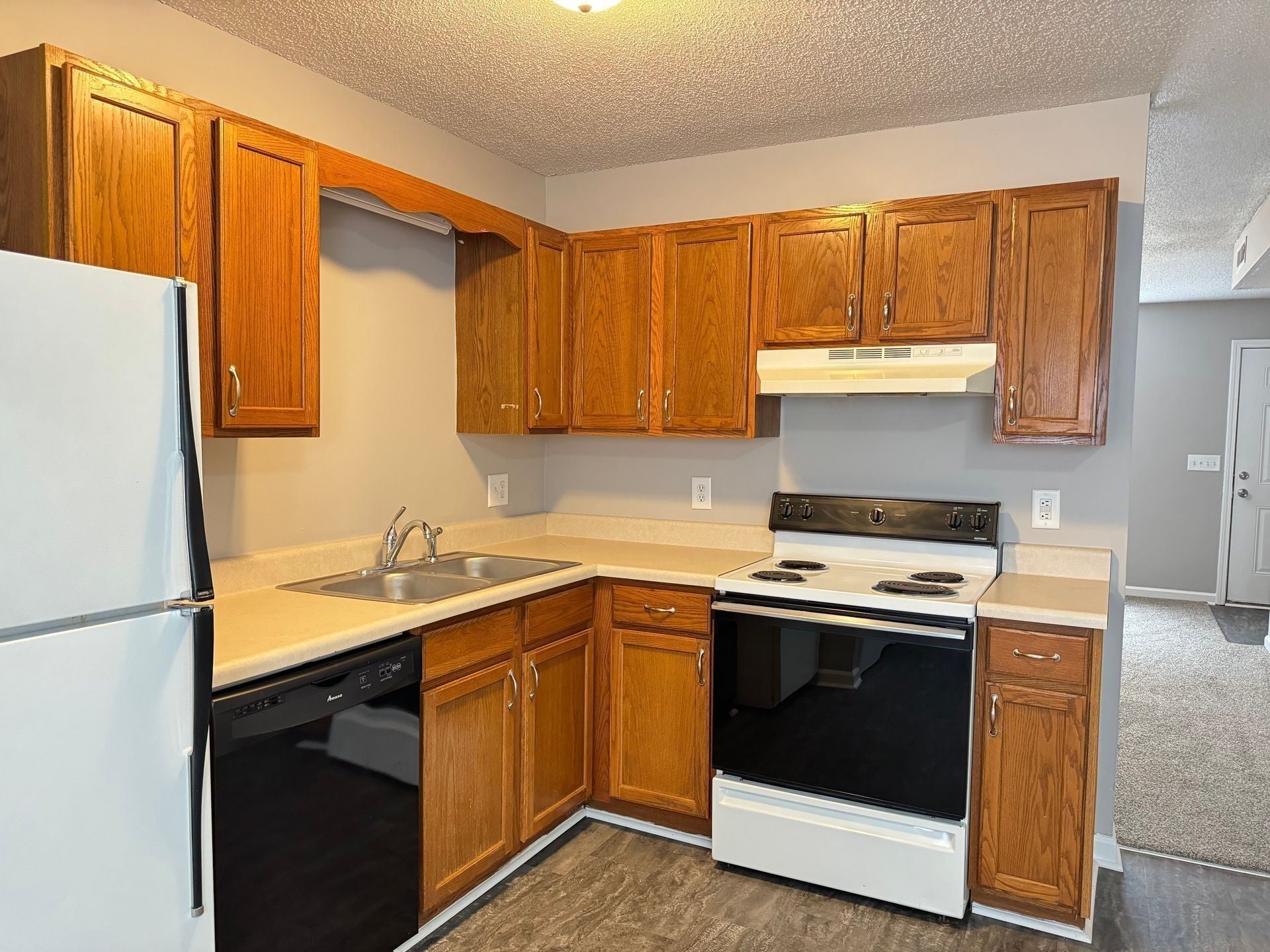 2453 W Wilson Rd 2