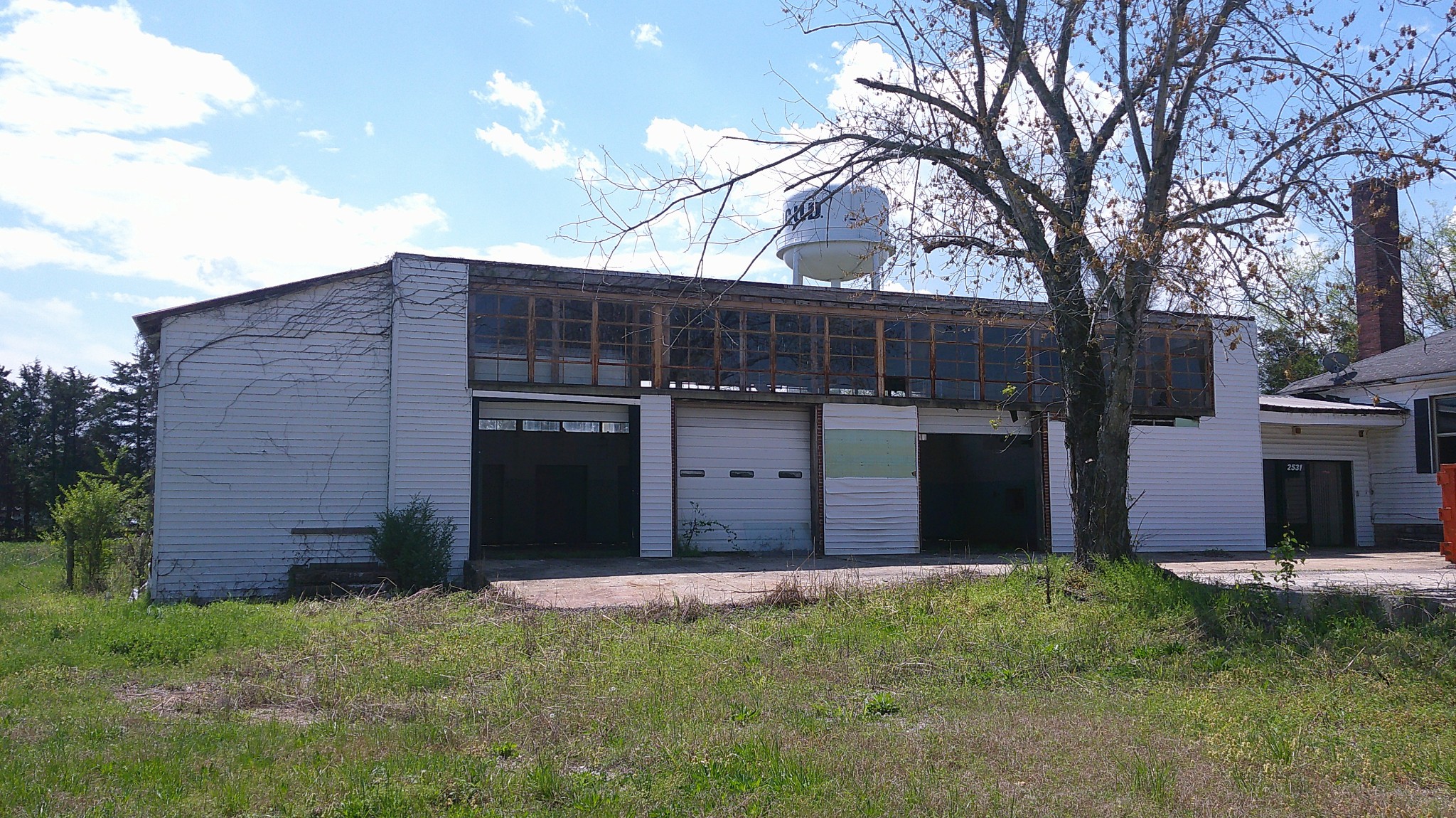 2531 Highway 64 W
