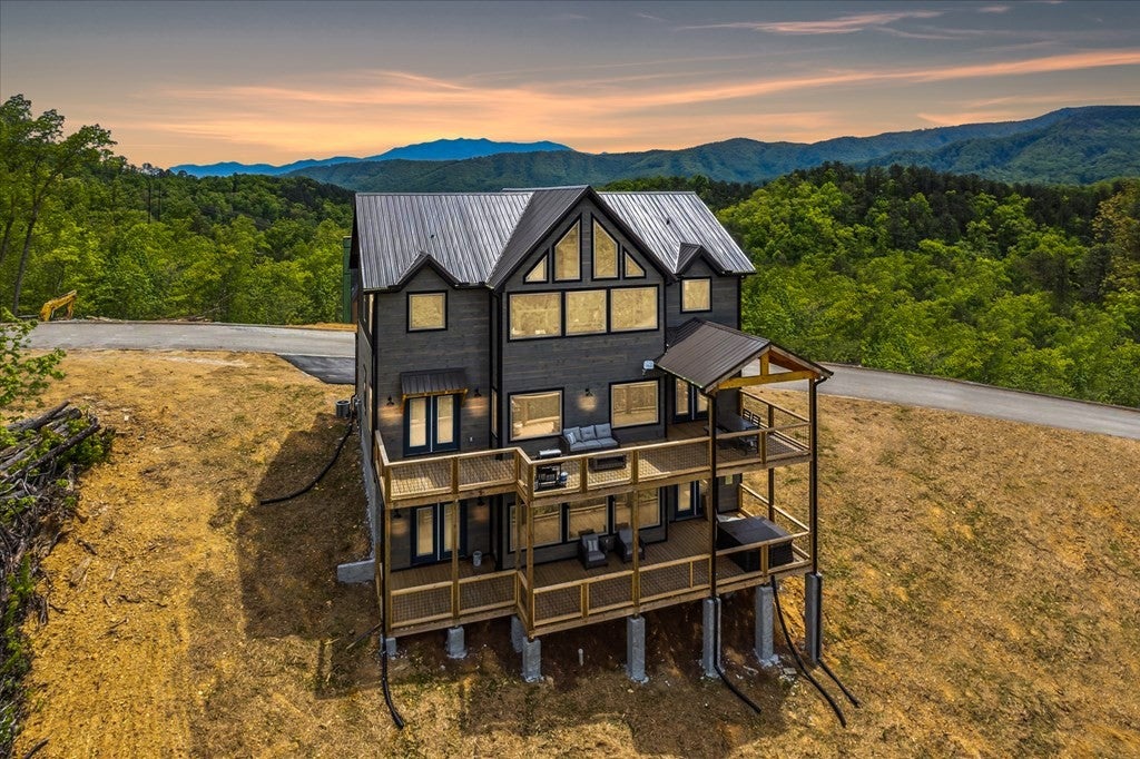 2829 Red Sky Drive