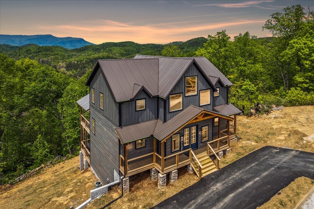 2829 Red Sky Drive