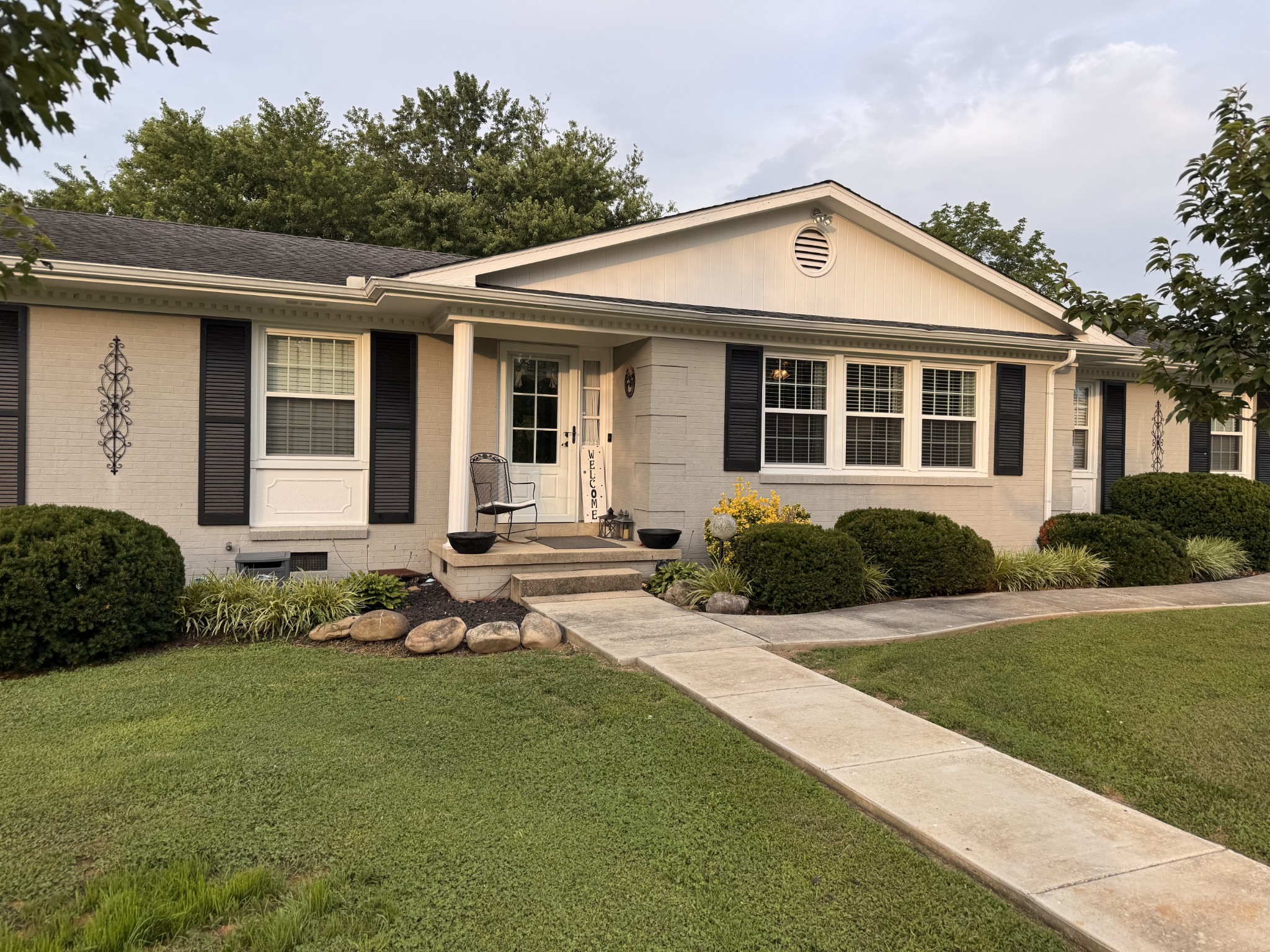 303 Stardust Dr