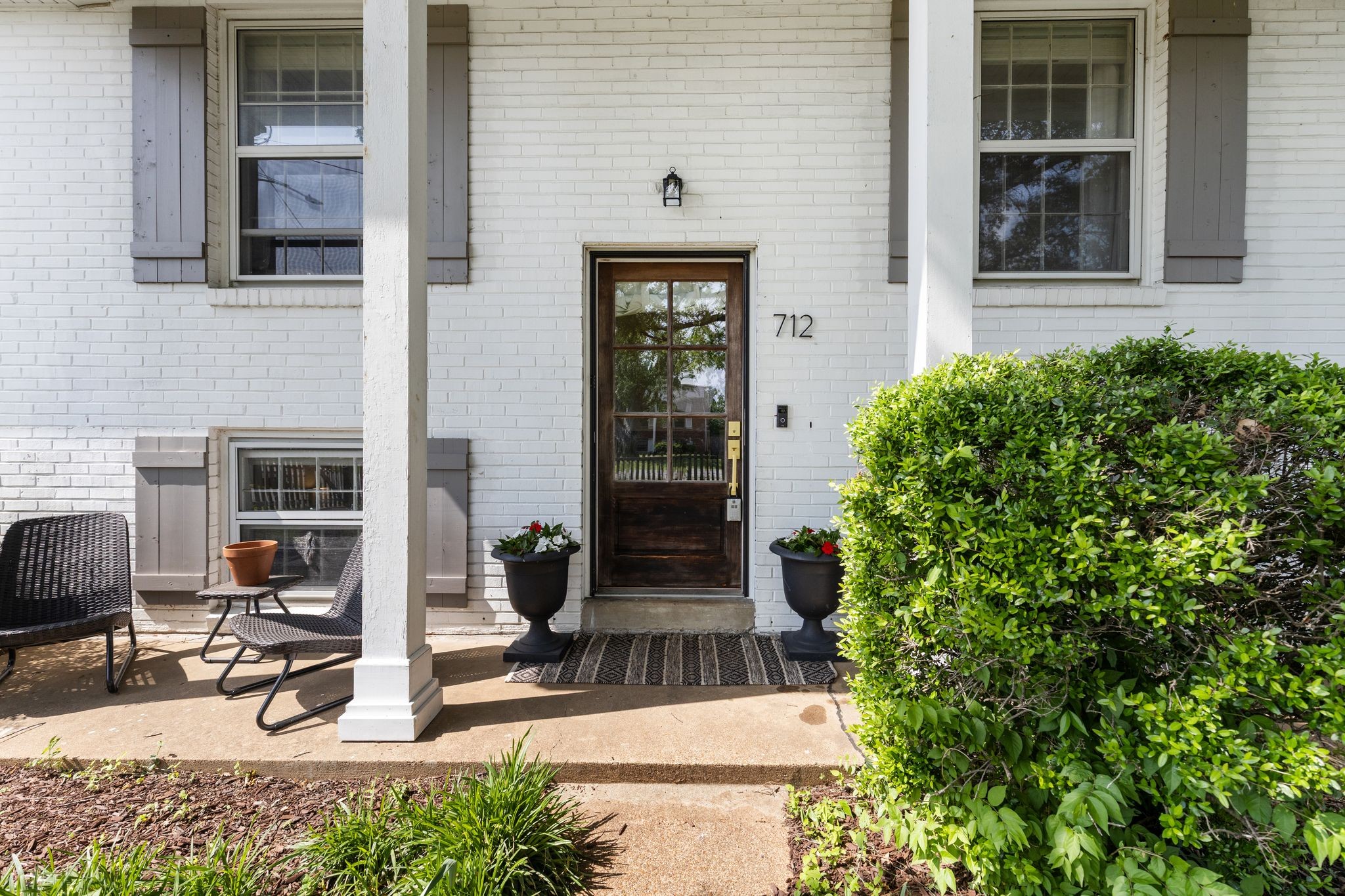 712 Desmond Dr